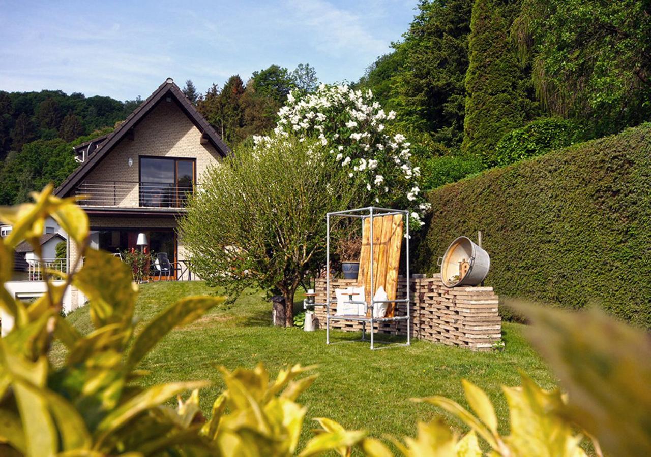 Ferienwohnung Eifel-Flair Geraeumig-Stilvoll-Ruhige Lage Am Rursee Und Nationalpark Eifel Rurberg Luaran gambar